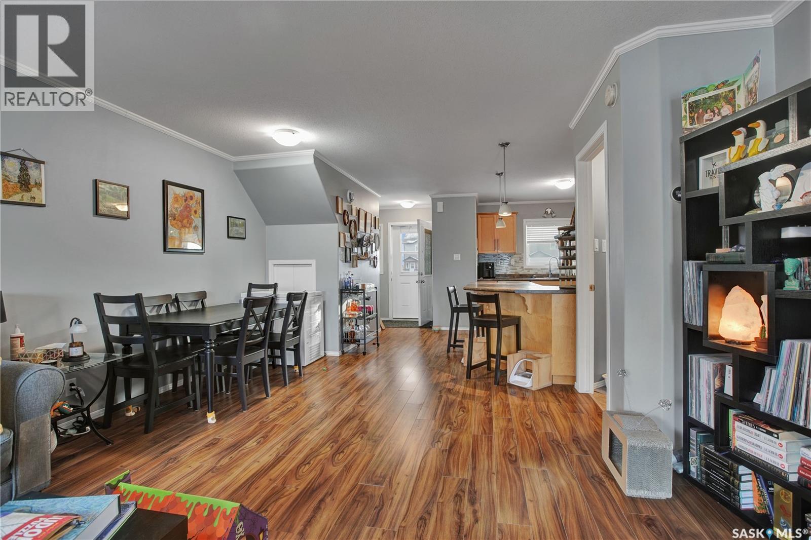 204 110 Shillington Crescent, Saskatoon, Saskatchewan  S7M 3Z8 - Photo 3 - SK027814