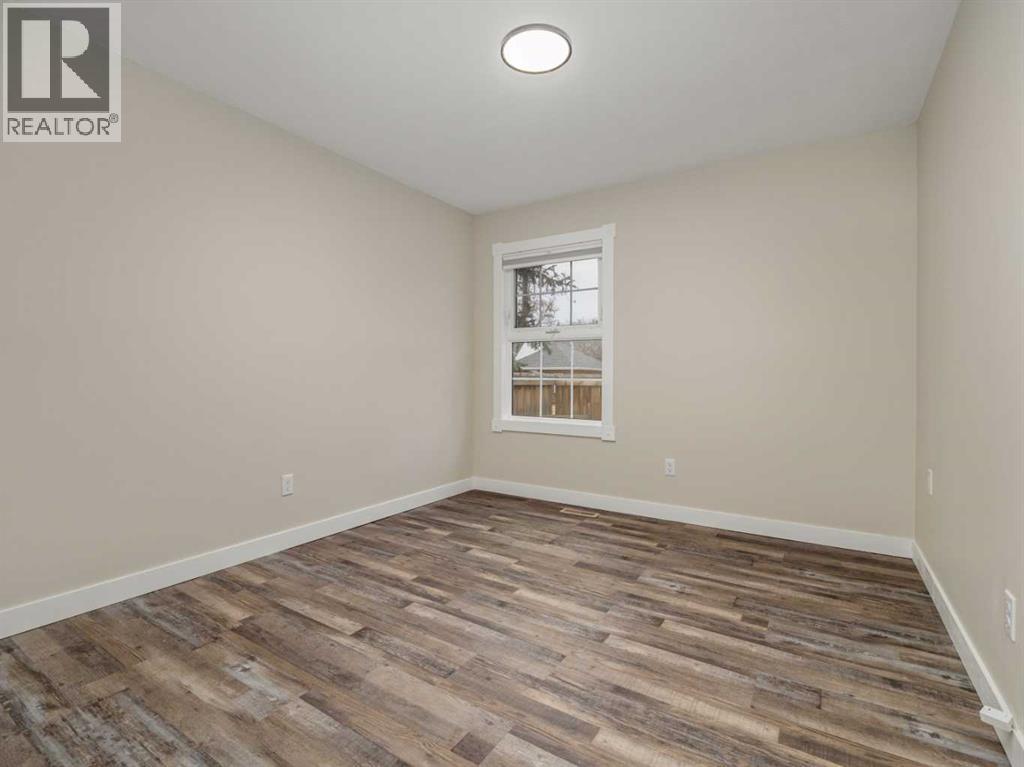 957 12 St  S, Lethbridge, Alberta  T1J 2S8 - Photo 14 - A2282726