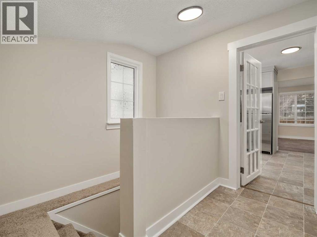 957 12 St  S, Lethbridge, Alberta  T1J 2S8 - Photo 12 - A2282726