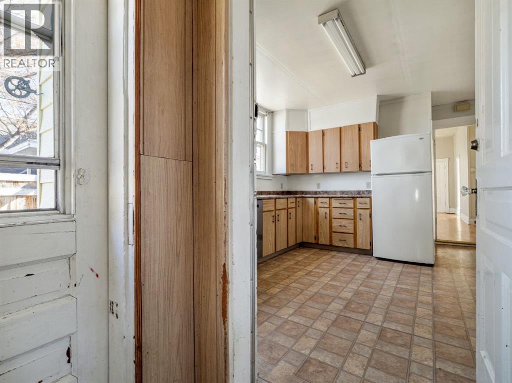 1249 5a Avenue S, Lethbridge, Alberta  T1J 0T3 - Photo 28 - A2283505