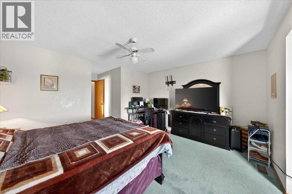 210 Shawinigan Way Sw, Calgary, Alberta  T2Y 2W3 - Photo 20 - A2284079