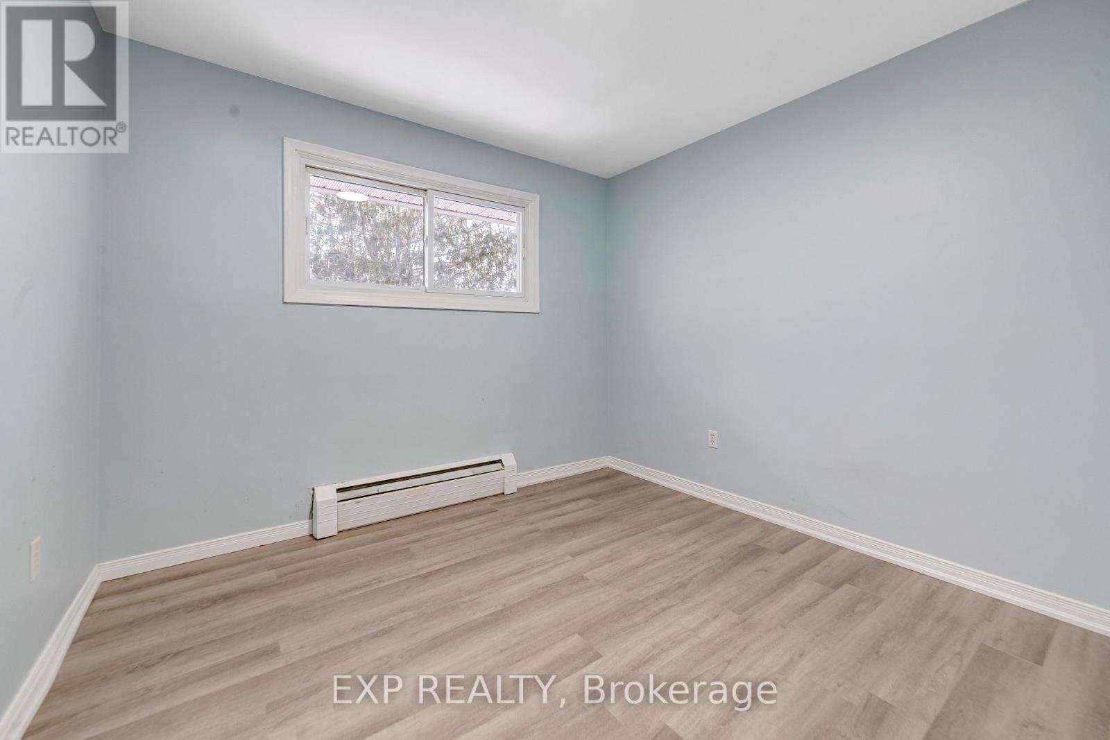 Upper Unit - 1023 Eagle Drive, London South, Ontario  N5Z 3H4 - Photo 7 - X12761240