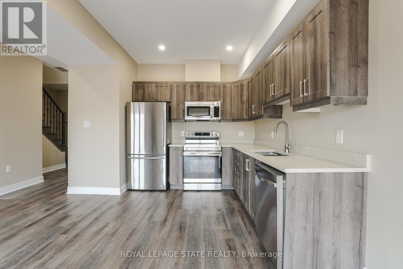 Upper - 177 Rykert Street, St. Catharines, Ontario  L2S 2B5 - Photo 13 - X12761256