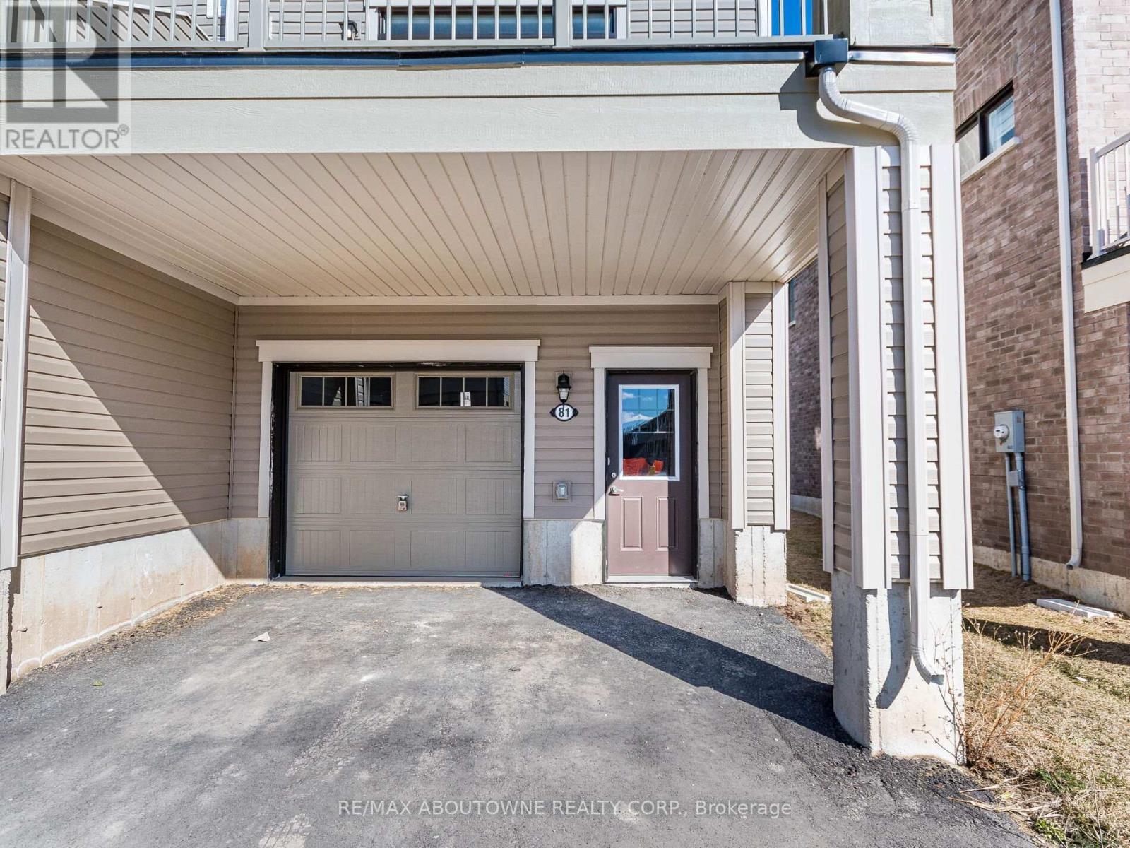 81 Melody Lane, Thorold, Ontario  L3B 0L4 - Photo 2 - X12761294