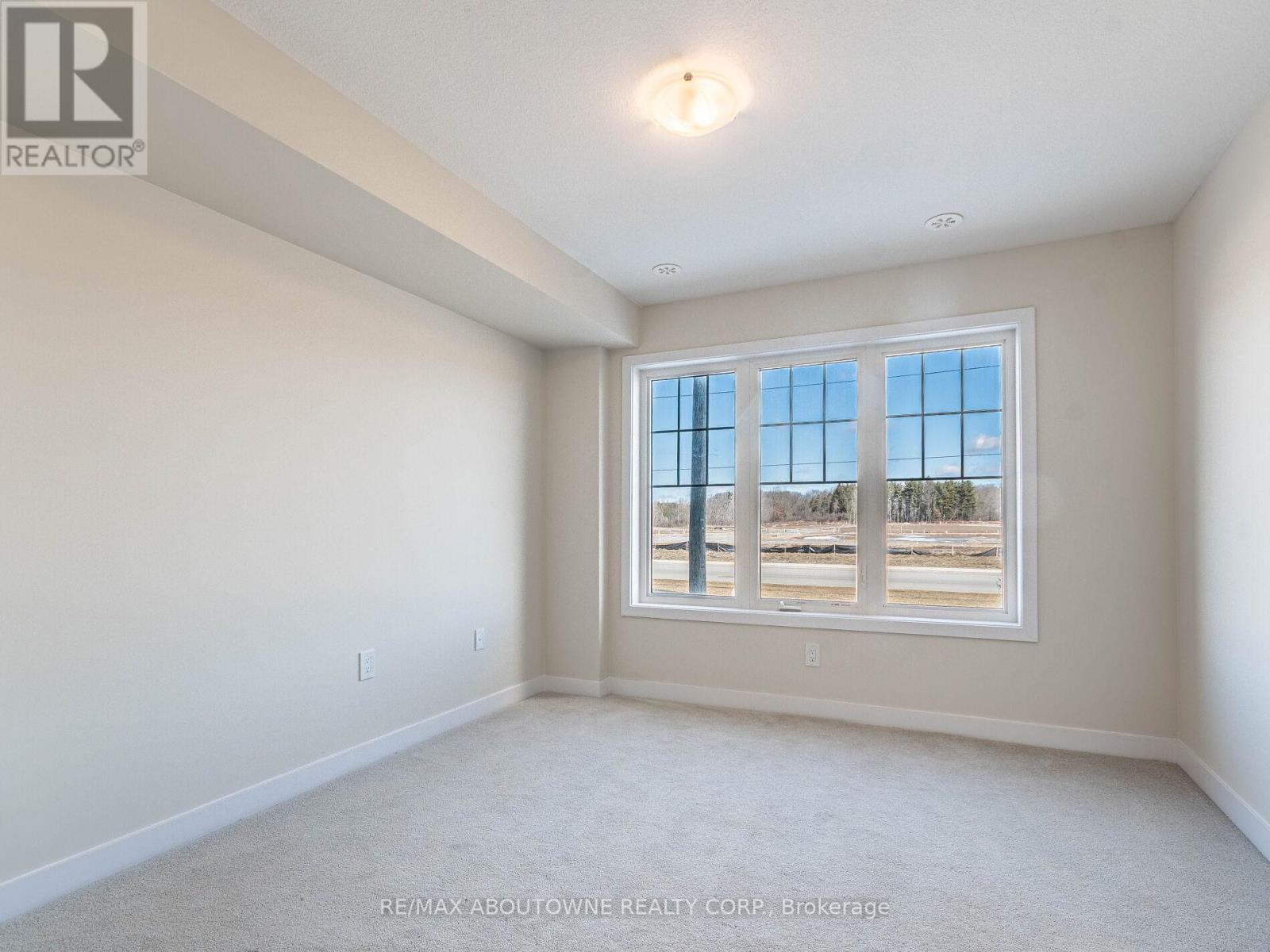 81 Melody Lane, Thorold, Ontario  L3B 0L4 - Photo 6 - X12761294