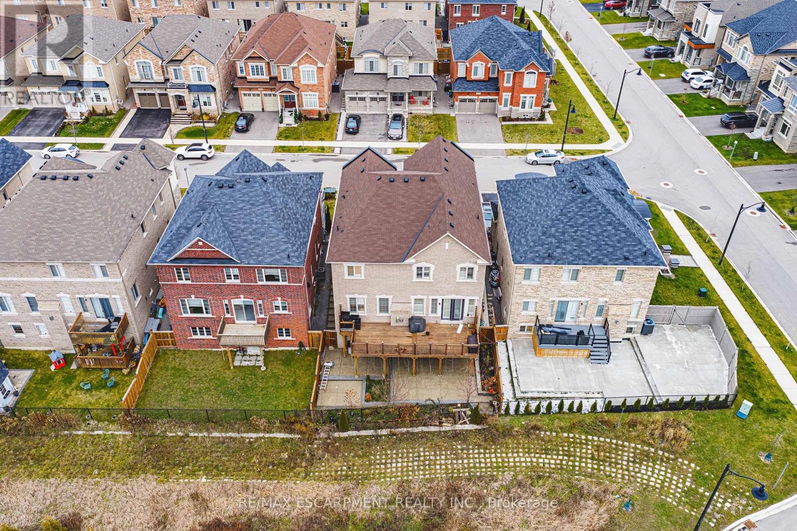 60 Golden Hawk Drive, Hamilton, Ontario  L8B 1W9 - Photo 41 - X12761346