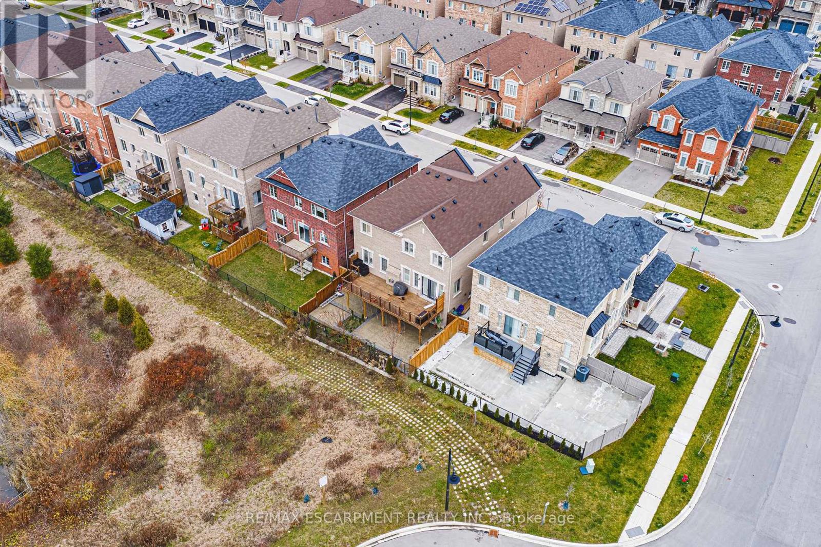 60 Golden Hawk Drive, Hamilton, Ontario  L8B 1W9 - Photo 42 - X12761346