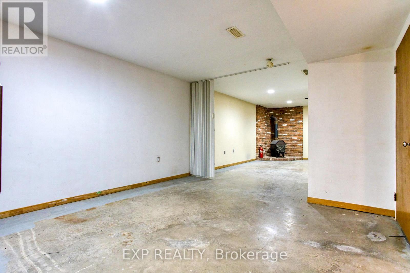 98 Creanona Boulevard, Hamilton, Ontario  L8E 5T3 - Photo 29 - X12761512