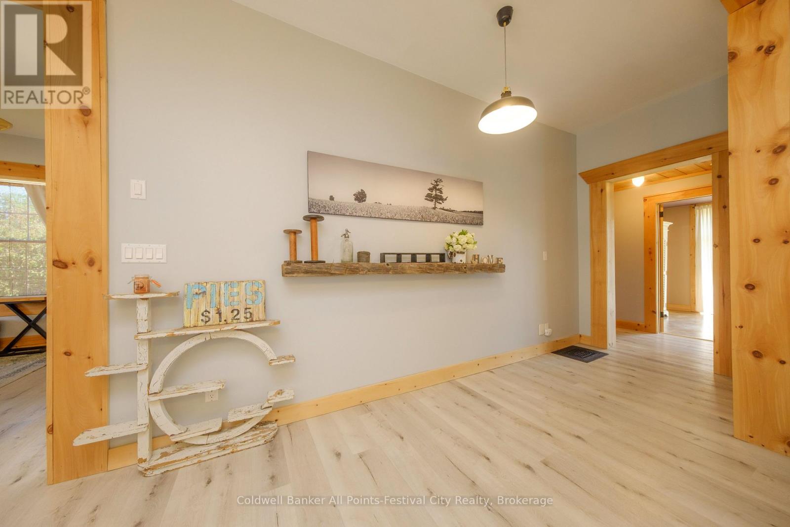 511 Havelock Street, Huron-Kinloss, Ontario  N0G 2H0 - Photo 15 - X12372855