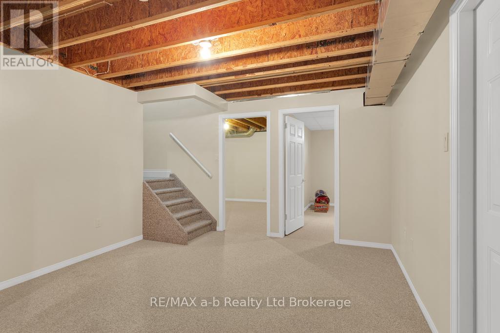 21 Windemere Avenue, Tillsonburg, Ontario  N4G 5M8 - Photo 27 - X12761832