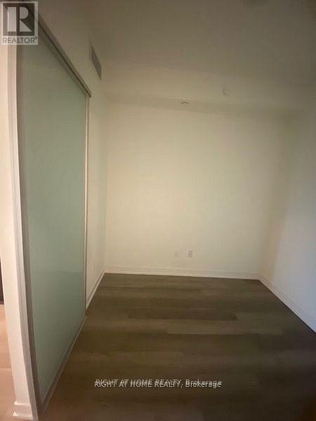 207 - 6 David Eyer Road, Richmond Hill, Ontario  L4S 0N5 - Photo 11 - N12701754