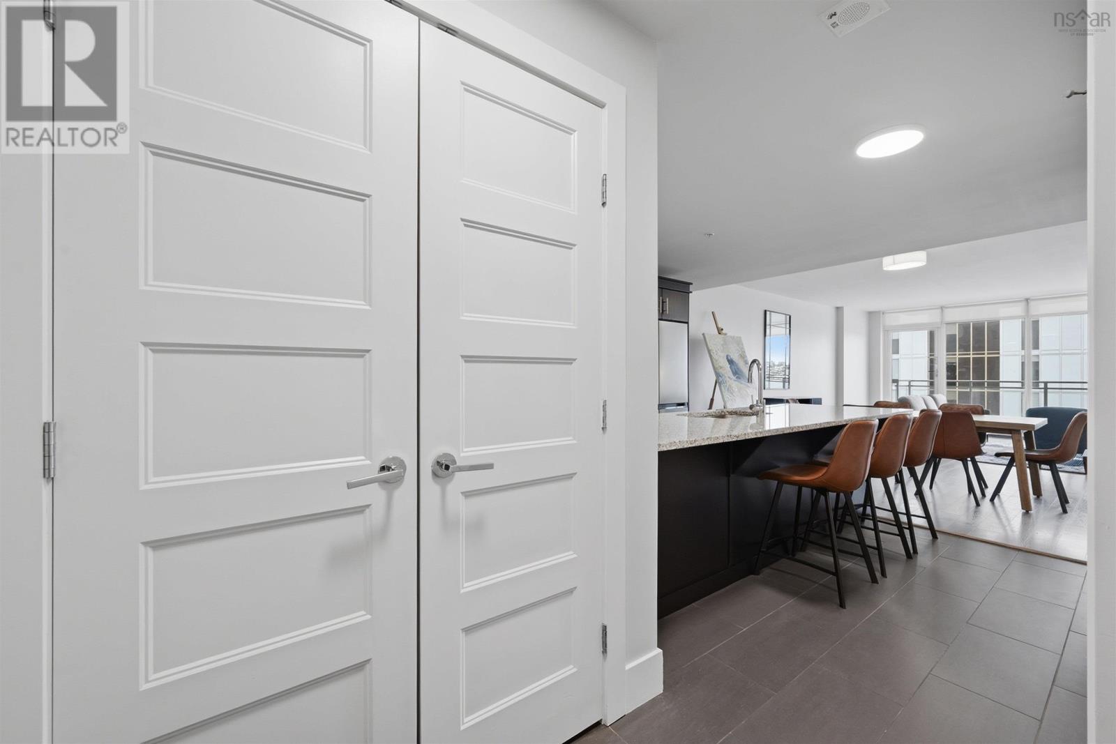 806 15 Kings Wharf Place, Dartmouth, Nova Scotia  B2Y 0C2 - Photo 5 - 202602201