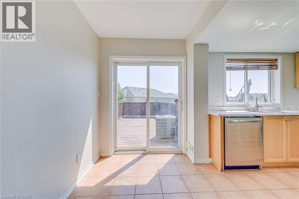 1489 Heritage Way Unit# 63, Oakville, Ontario  L6M 4M7 - Photo 6 - 40803173