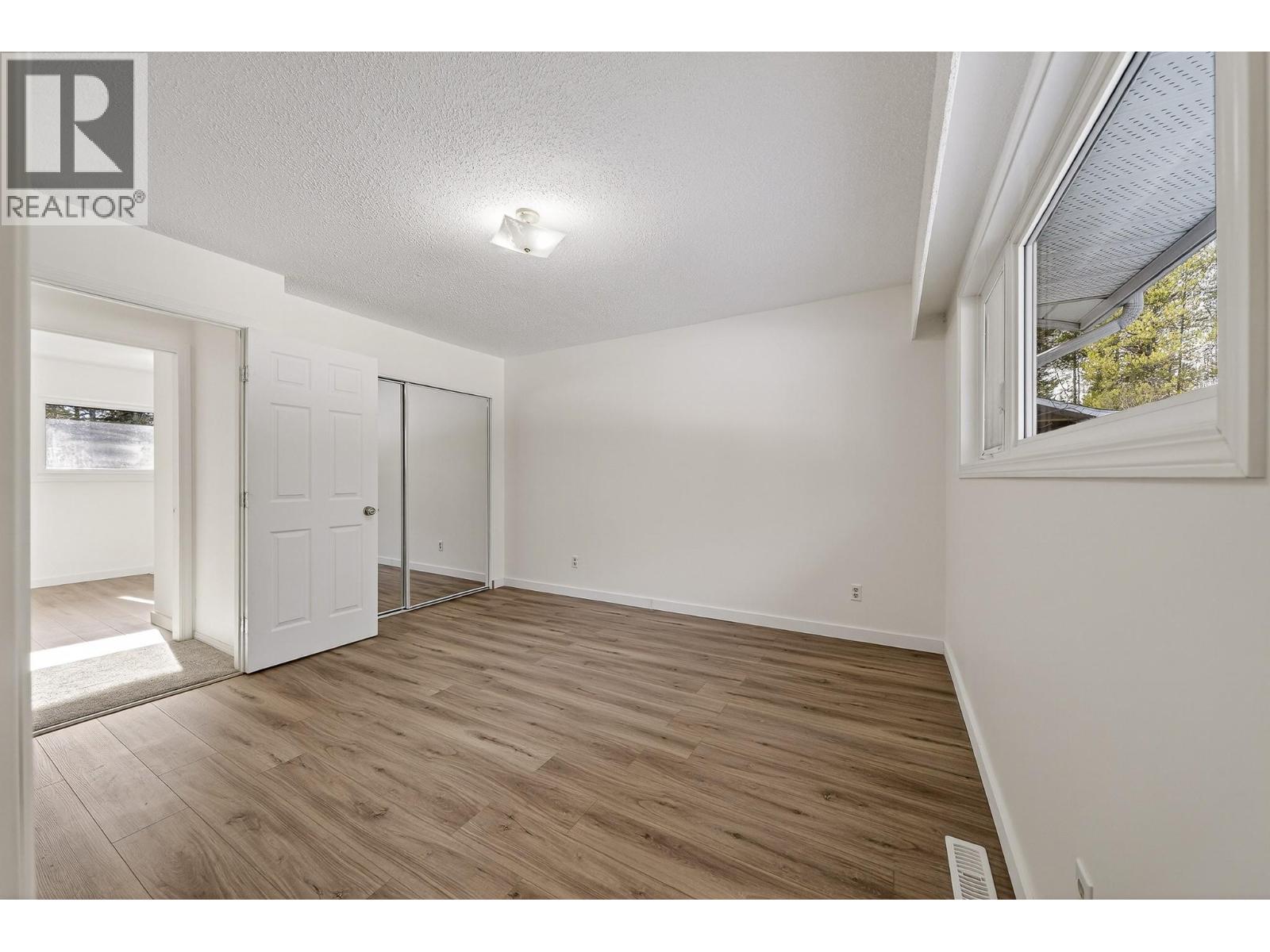 261 Pine Avenue, Sparwood, British Columbia  V0B 2G0 - Photo 20 - 10371910