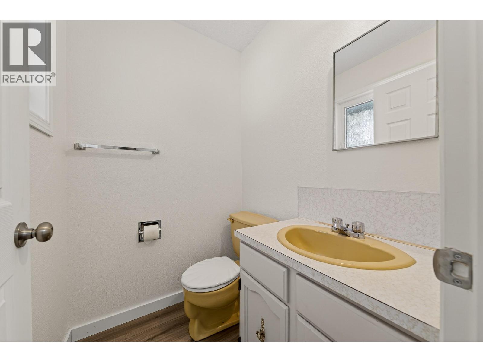 261 Pine Avenue, Sparwood, British Columbia  V0B 2G0 - Photo 22 - 10371910