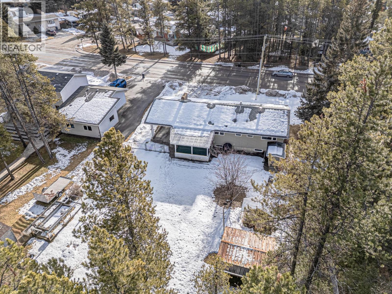 261 Pine Avenue, Sparwood, British Columbia  V0B 2G0 - Photo 39 - 10371910