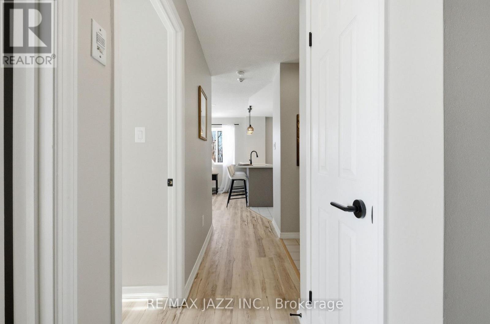 210 - 87 Aspen Springs Drive, Clarington, Ontario  L1C 5J8 - Photo 19 - E12761776