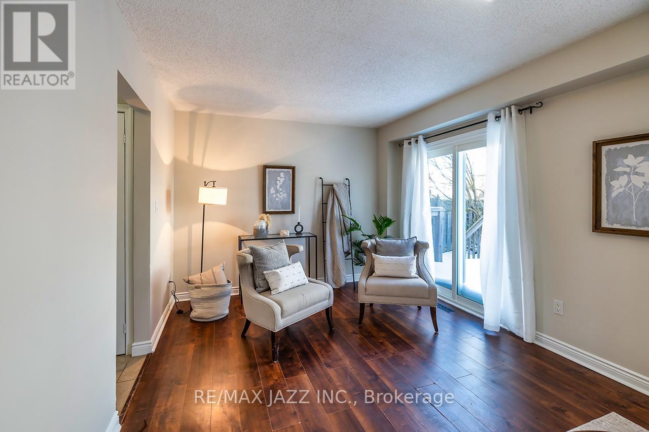 38 Newport Avenue, Clarington, Ontario  L1E 2C2 - Photo 13 - E12761822