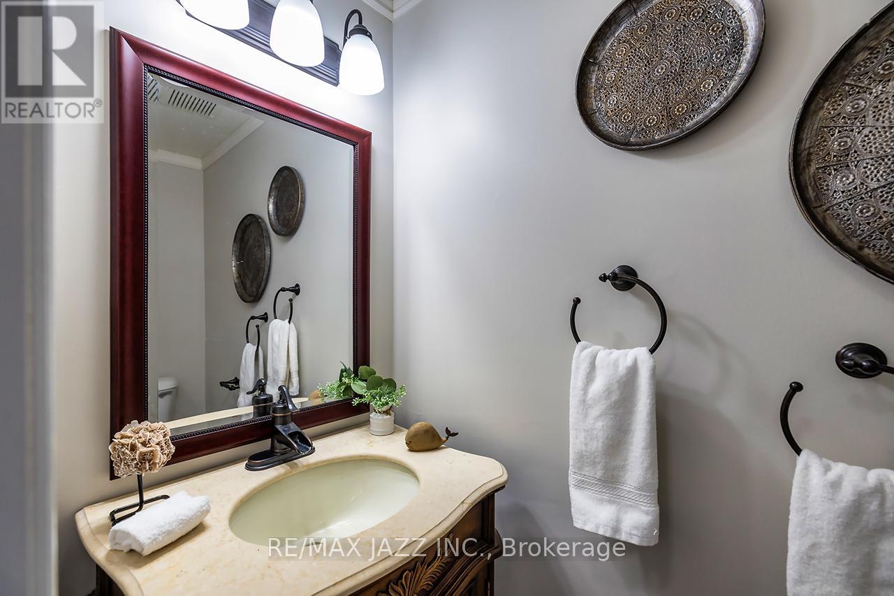 38 Newport Avenue, Clarington, Ontario  L1E 2C2 - Photo 15 - E12761822