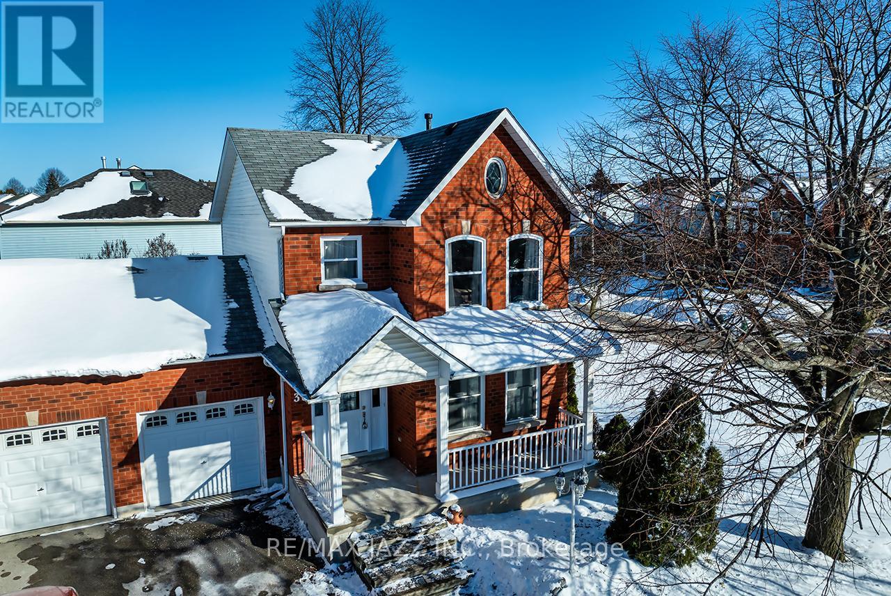 38 Newport Avenue, Clarington, Ontario  L1E 2C2 - Photo 3 - E12761822