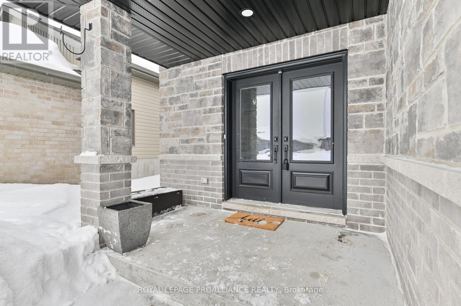 29 Cedar Park Crescent, Quinte West, Ontario  K8V 0J1 - Photo 5 - X12761864