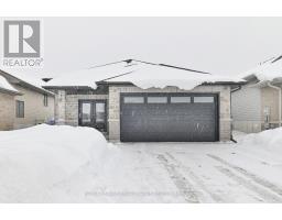 29 CEDAR PARK CRESCENT, Quinte West, Ontario