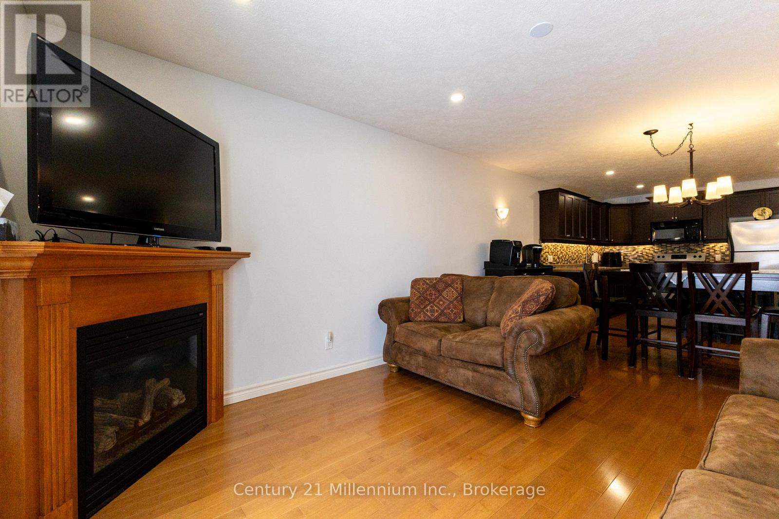 243 Stickel Street, Saugeen Shores, Ontario  N0H 2C1 - Photo 11 - X12761924