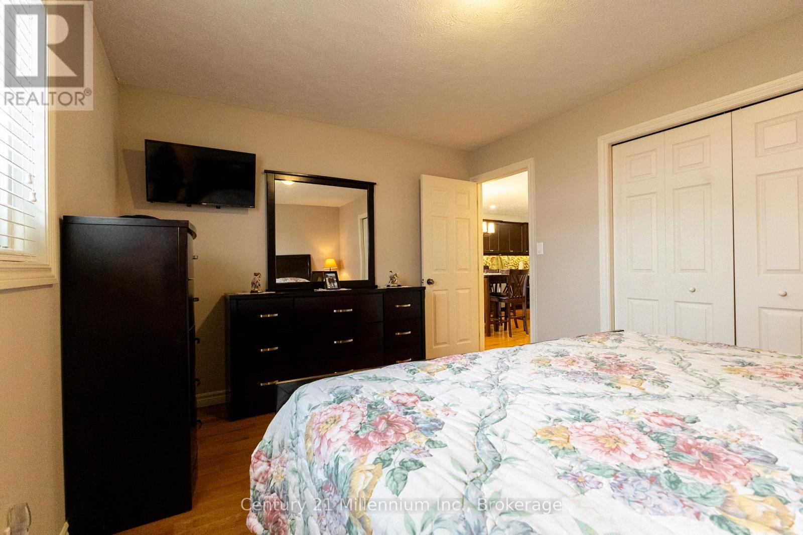 243 Stickel Street, Saugeen Shores, Ontario  N0H 2C1 - Photo 19 - X12761924