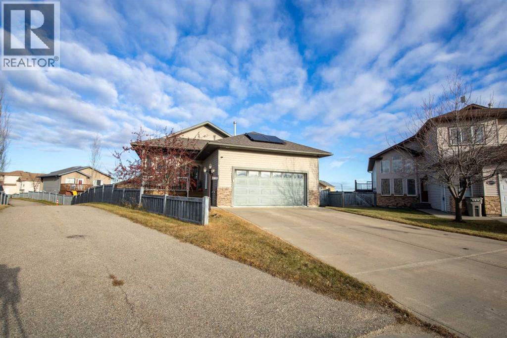 12817 88a Street, Grande Prairie, Alberta  T8X 1T6 - Photo 3 - A2272738
