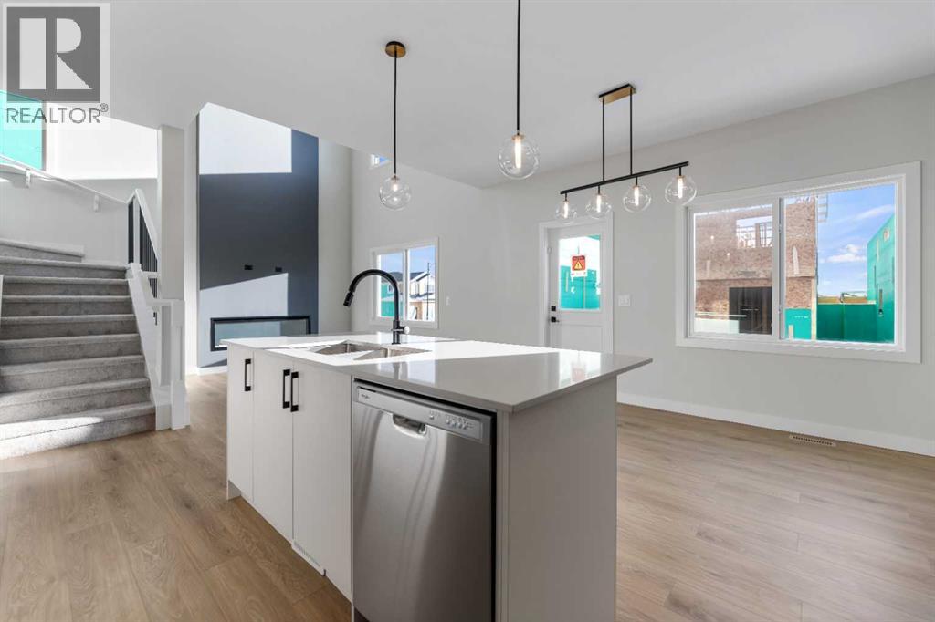 291 Waterford Road, Chestermere, Alberta  T1X 3B3 - Photo 7 - A2267645