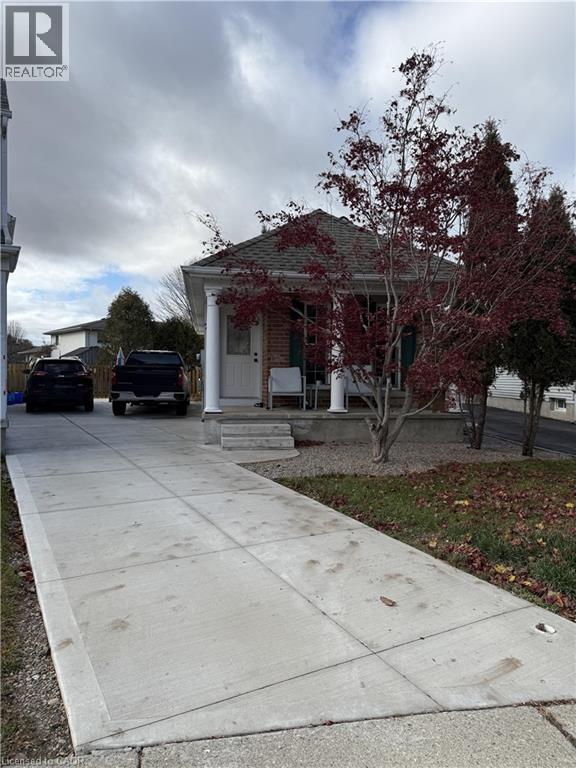 707 Jacob Lane, Waterloo, Ontario  N2V 2A7 - Photo 2 - 40798869