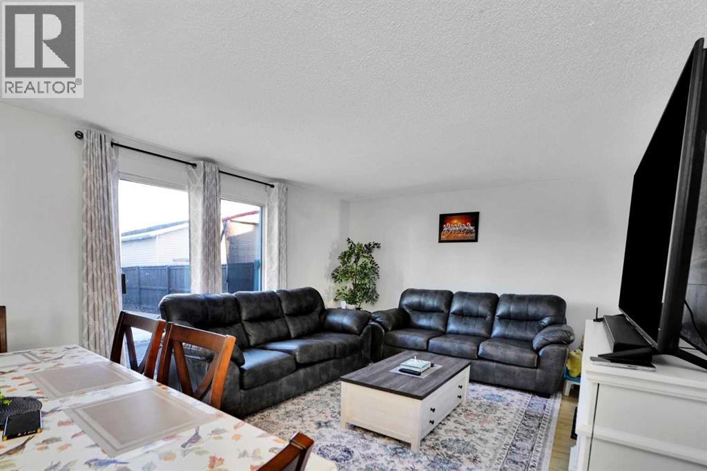 88 Abingdon Crescent Ne, Calgary, Alberta  T2A 6S3 - Photo 21 - A2280257