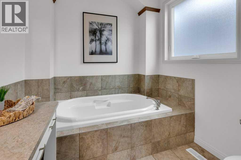 206 Chapalina Court Se, Calgary, Alberta  T2X 3X2 - Photo 21 - A2283620