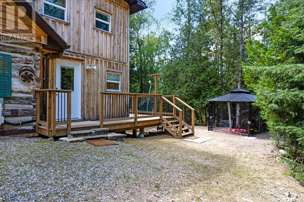 1169 Mosque Lake Road, Frontenac, Ontario  K0H 2J0 - Photo 10 - X12761824