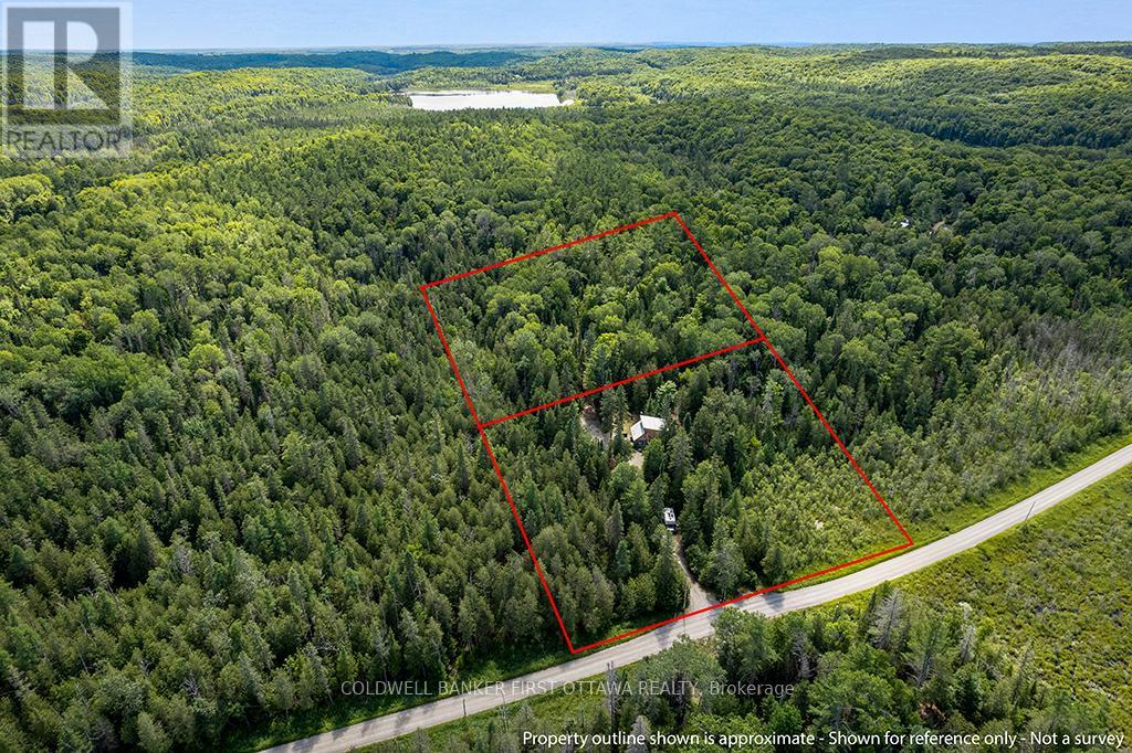 1169 Mosque Lake Road, Frontenac, Ontario  K0H 2J0 - Photo 3 - X12761824