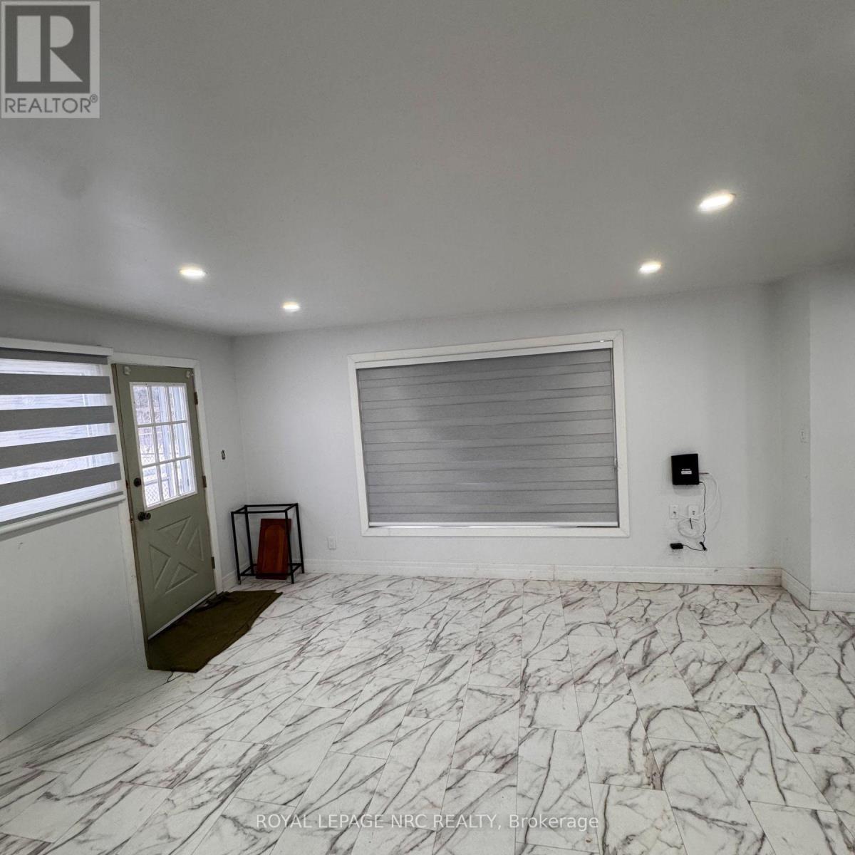 35 Eugene Street, Hamilton, Ontario  L8H 2R1 - Photo 5 - X12761806