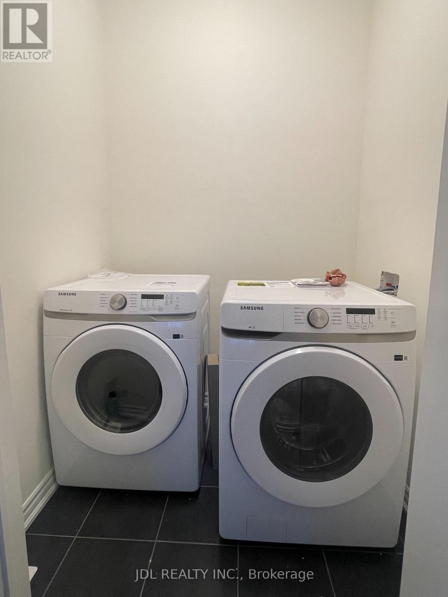 3167 Blazing Star Avenue, Pickering, Ontario  L1Y 0B3 - Photo 18 - E12761524