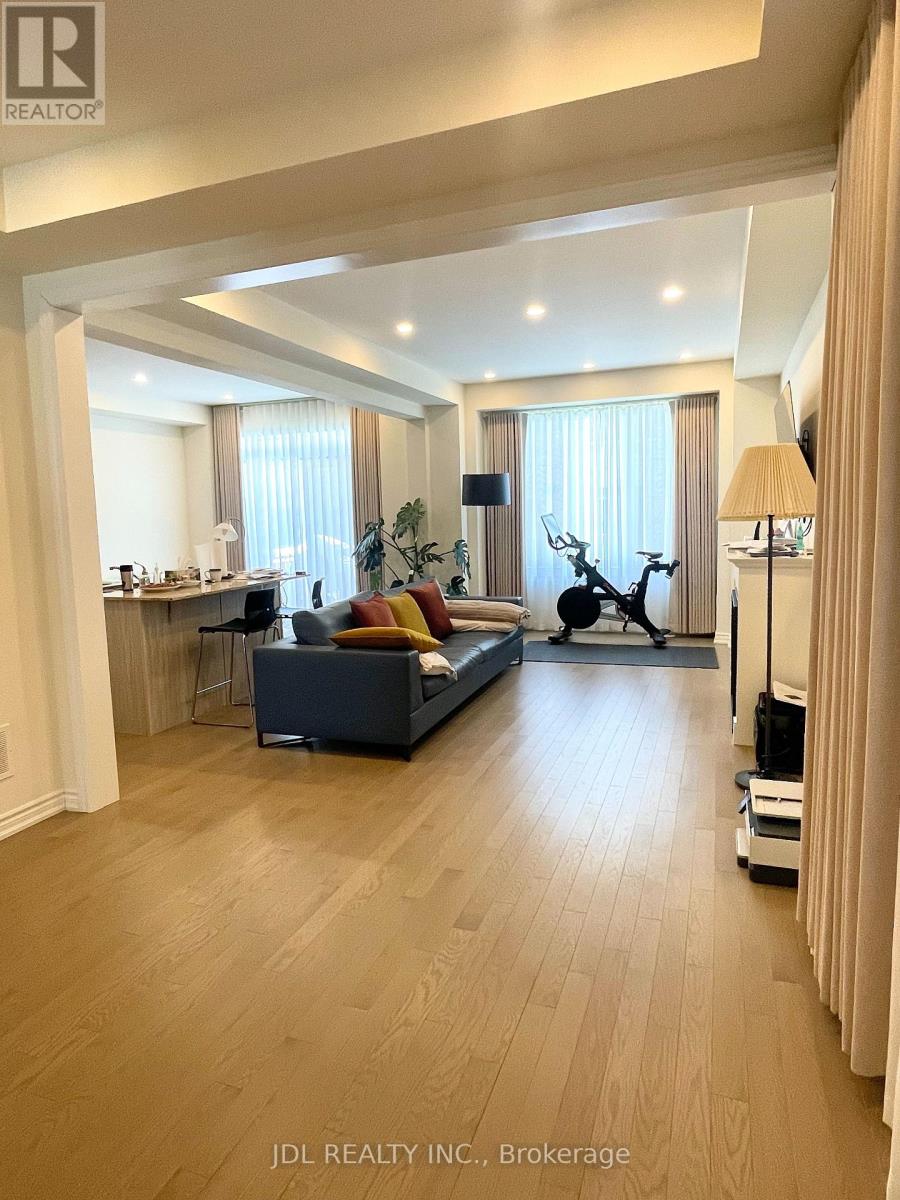 3167 Blazing Star Avenue, Pickering, Ontario  L1Y 0B3 - Photo 5 - E12761524