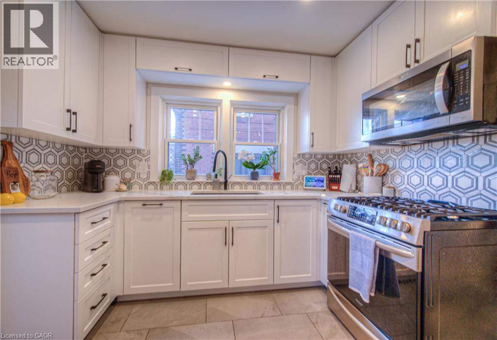 31 Stirling Avenue N, Kitchener, Ontario  N2H 3G4 - Photo 17 - 40803194