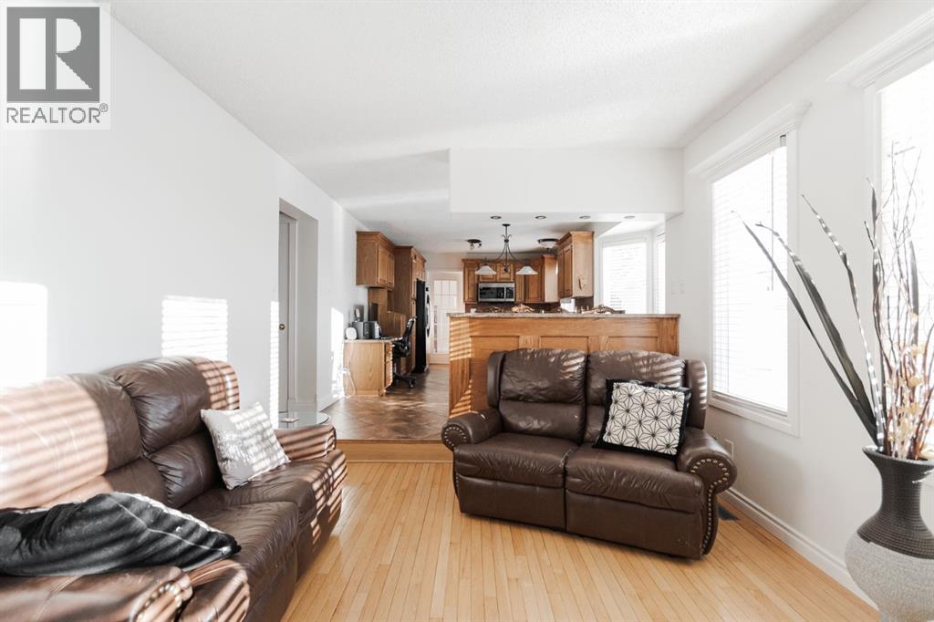 225 Bacon Place, Fort Mcmurray, Alberta  T9K 1Z8 - Photo 17 - A2275104