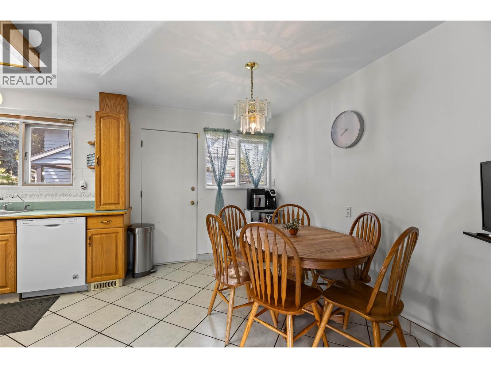 411 Strathcona Terrace, Kamloops, British Columbia  V2C 1C2 - Photo 12 - 10354218