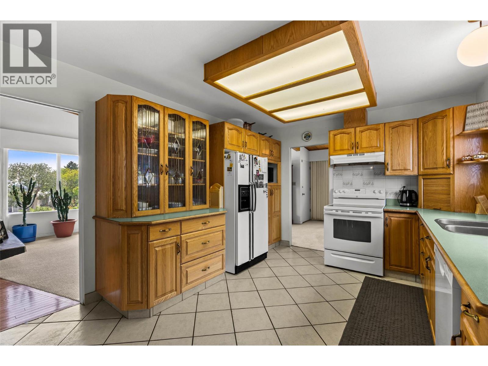 411 Strathcona Terrace, Kamloops, British Columbia  V2C 1C2 - Photo 6 - 10354218