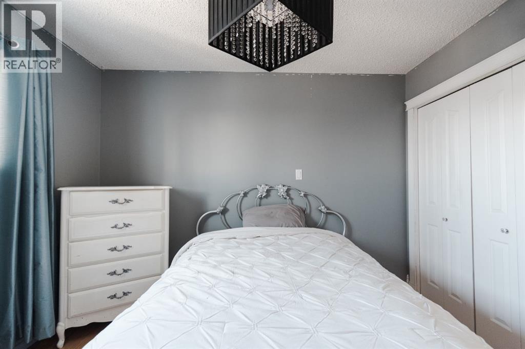 225 Bacon Place, Fort Mcmurray, Alberta  T9K 1Z8 - Photo 35 - A2275104