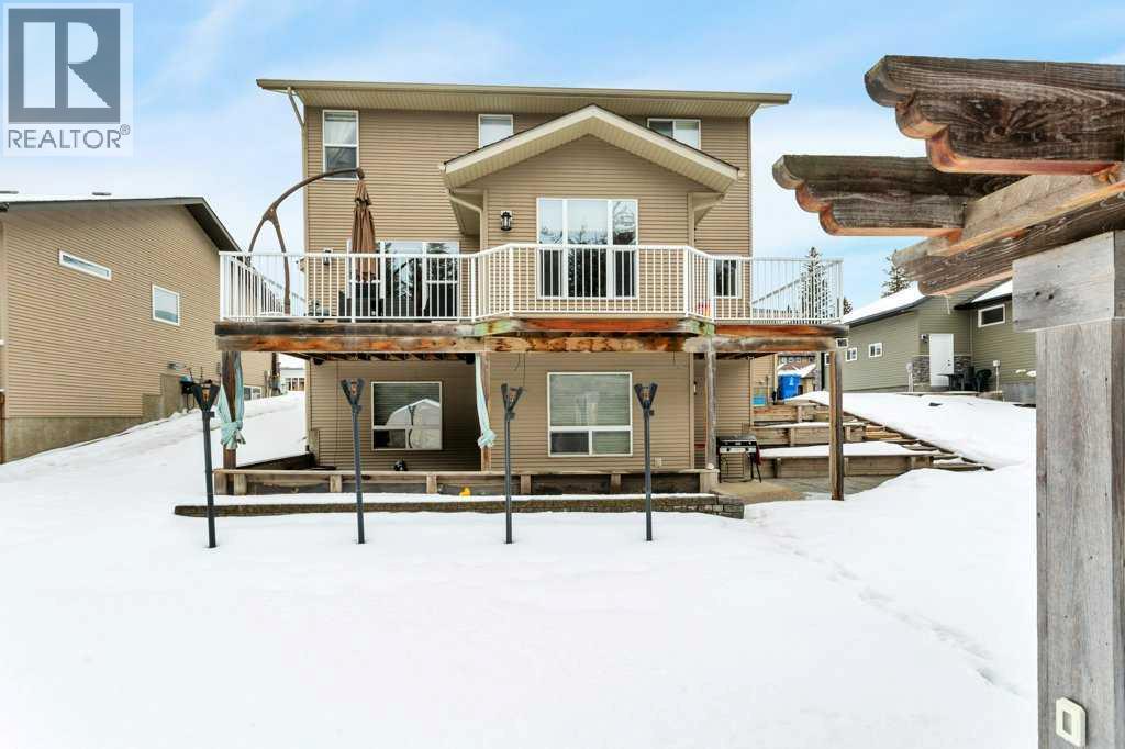 7206 61 Street, Rocky Mountain House, Alberta  T4T 0A3 - Photo 3 - A2262988