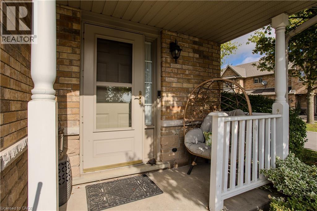 1283 Blanshard Drive Unit# 35, Burlington, Ontario  L7M 4T9 - Photo 5 - 40802996