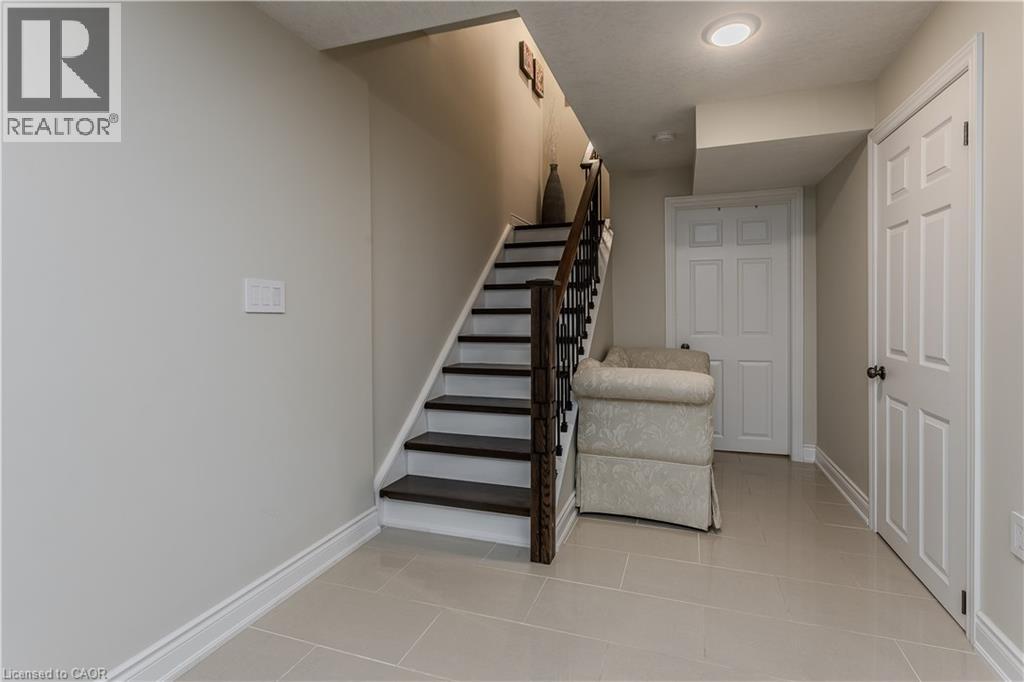 1283 Blanshard Drive Unit# 35, Burlington, Ontario  L7M 4T9 - Photo 24 - 40802996