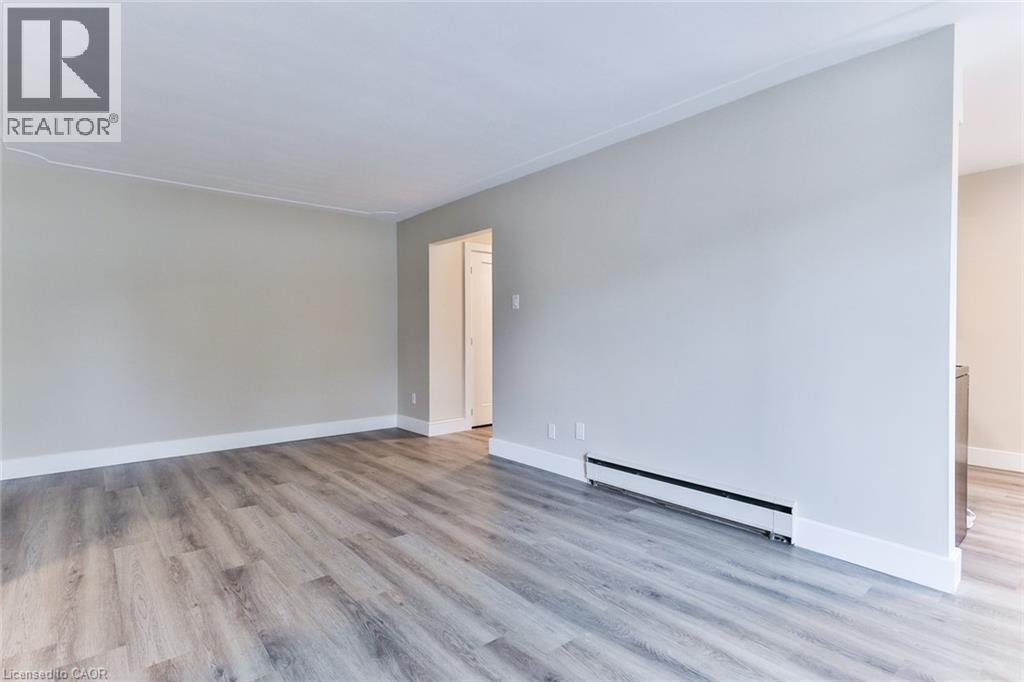 169 David Street Unit# 17, Kitchener, Ontario  N2G 1Y3 - Photo 6 - 40803267