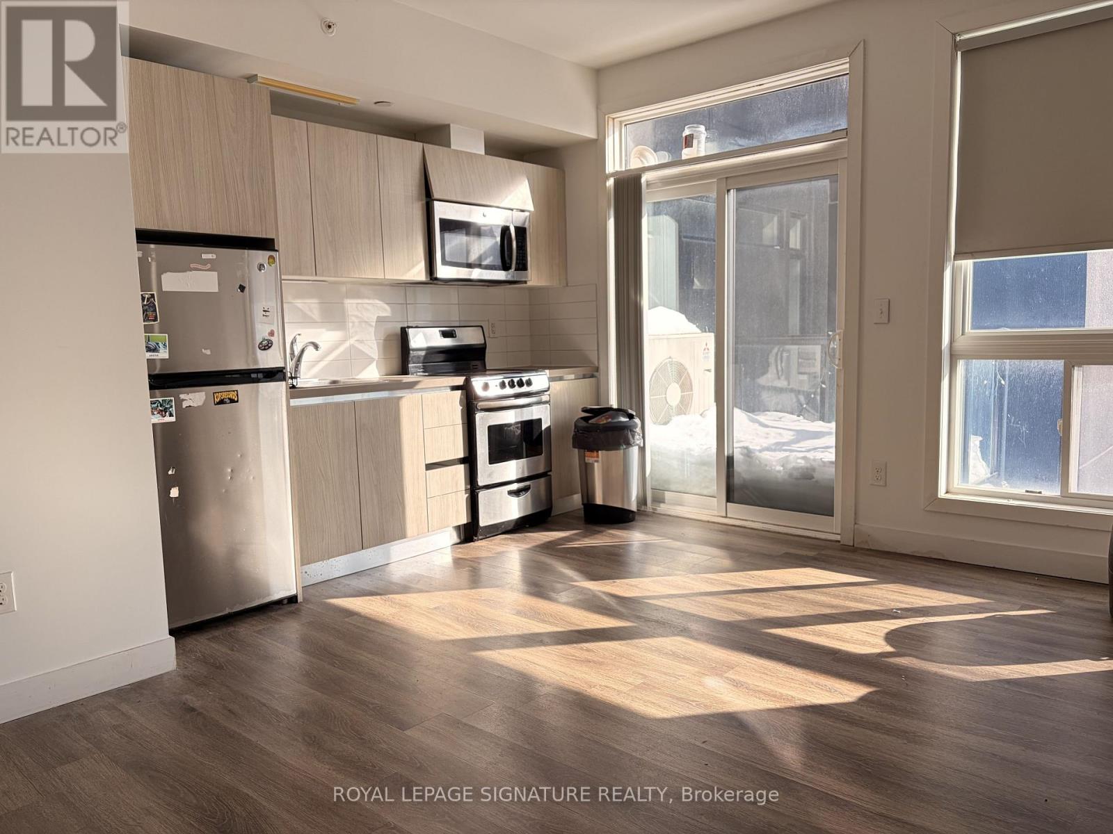 303 - 335 College Street, Toronto, Ontario  M5T 1S2 - Photo 3 - C12761828