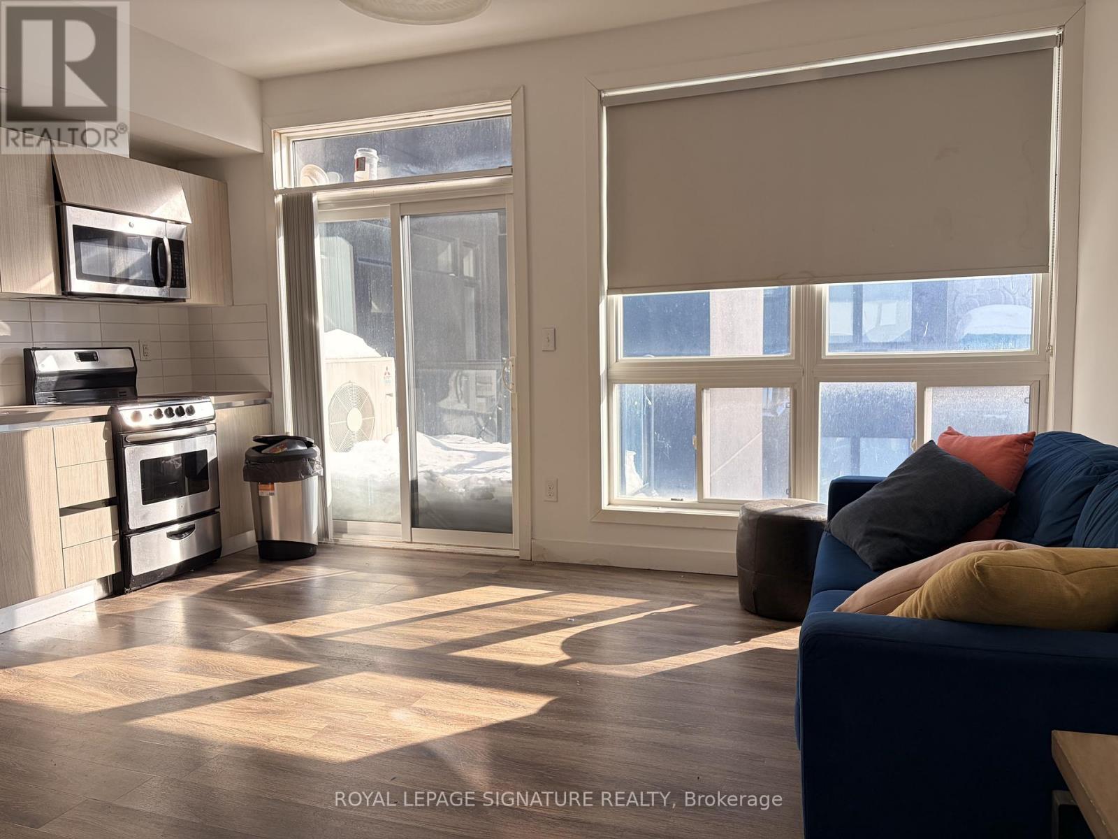 303 - 335 College Street, Toronto, Ontario  M5T 1S2 - Photo 5 - C12761828