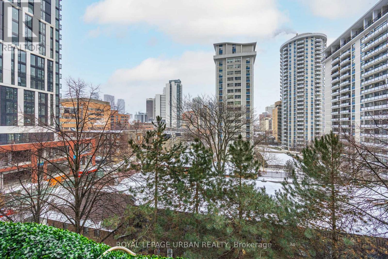 602 - 25 Maitland Avenue, Toronto, Ontario  M4Y 2W1 - Photo 2 - C12761834